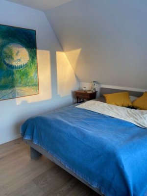 Kleine Dachgeschoss Wohnung am Kanal