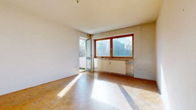Renovierungsbedürftige 3 Zimmer Wohnung mit Loggia in Ottobrunn