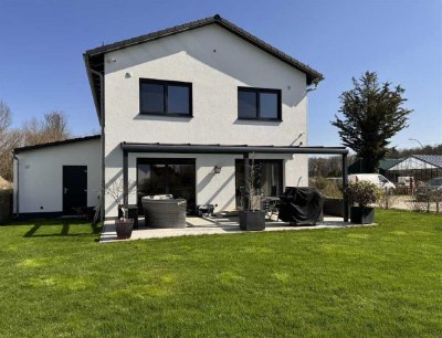 Modernes und exklusives Einfamilienhaus in ruhiger Lage in Ergolding!