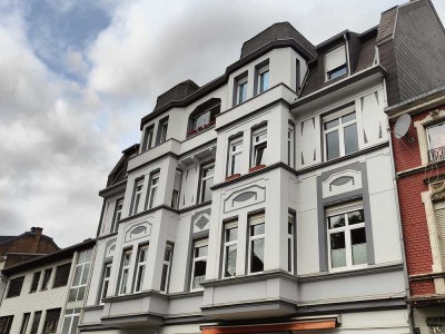 Charmante 3-Zimmer-Altbauwohnung mit modernem Flair in Toplage - bezugsfertig & provisionsfrei