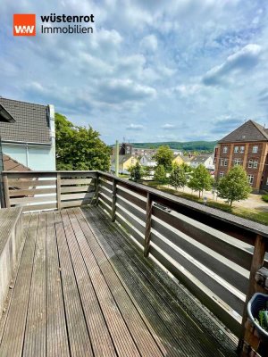 Selbst einziehen oder vermieten? DG-Wohnung mit Balkon in zentrumsnaher Lage von Haspe, sofort frei