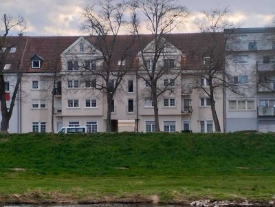 Preiswerte, modernisierte 1,5-Zimmer-Wohnung mit Einbauküche in Rastatt