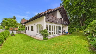 Exklusives Einfamilienhaus auf sonnigem Grundstück in München-Forstenried