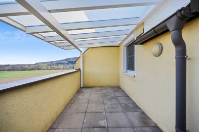 Ruhe am Waldrand. 18m2 Terrasse inklusive.