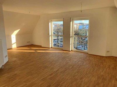 Attraktives Studio-Apartment mit Balkon und EBK in Aschaffenburg