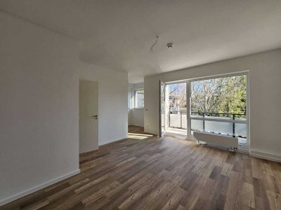Erstbezug! 5 min. zur FU Berlin! Energetisch sanierte Wohnung (A+) mit Balkon in Lichterfelde-West!