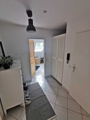 Exklusive, gepflegte 2-Raum-Wohnung mit EBK in Neuss