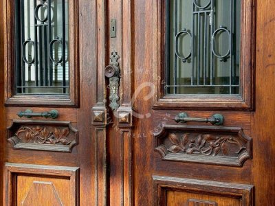 Lichtdurchflutete Altbauperle im Herzen vom Frankfurter Nordend