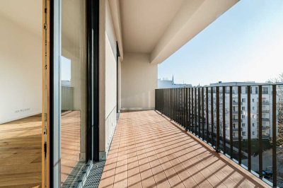 Urbaner Luxus über den Dächern: Penthouse mit Dachterrasse & Loggia