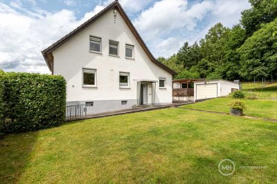 MANNELLA *Waldnähe trifft Stadtnähe – Familienfreundliches Zuhause mit Anbaupotenzial & großem Grund