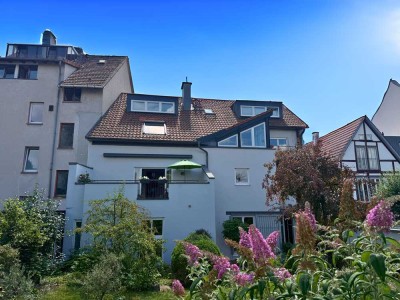Rarität: Stilvolle Maisonette mit Fernblick zum Kloster Frauenberg!