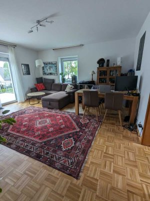 Attraktive 2-Zimmer-Wohnung mit gehobener Innenausstattung mit Balkon und EBK in Mülheim an der Ruhr