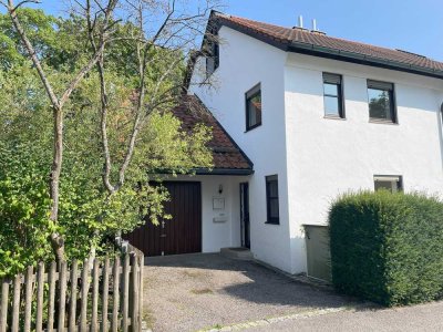Attraktive Doppelhaushälfte in Neuried