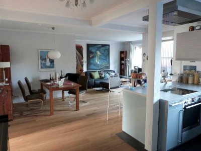 Modernes Penthouse im Grünen