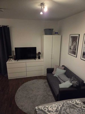 1 Zimmer Wohnung Nähe Uni mit Balkon und Stellplatz