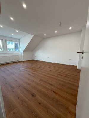 Erstbezug nach Sanierung! 3,5-Zimmer Wohnung in Fuhlenbrock ab sofort bezugsfertig!