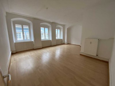 Großzügige 4-Zimmer-Wohnung mit Charme - 150 m² in der Fußgängerzone von Lörrach