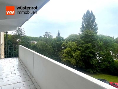 Helle 2-Zimmer-Wohnung mit Ausblick und Balkon in Offenbach, nähe Ledermuseum