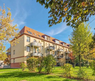Charmante 3-Zimmer-Dachgeschosswohnung mit Abstellraum – inkl. Küche und Hightech-Ausstattung!