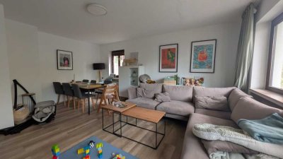 Hochparterre Wohnung in Bremen zu vermieten.