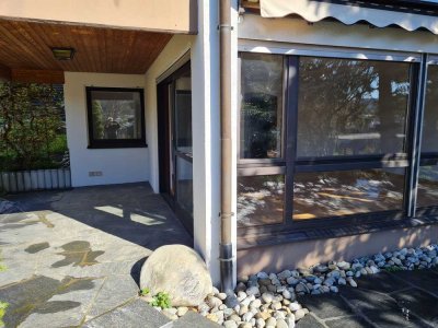 Helle 3,5 Zimmerwohnung mit Balkon/Terrasse in Aussichtslage in Pfullingen