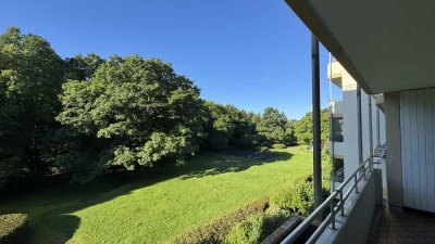 Familienfreundlich in Haar – 3 Zimmer, Loggia, Blick ins Grüne