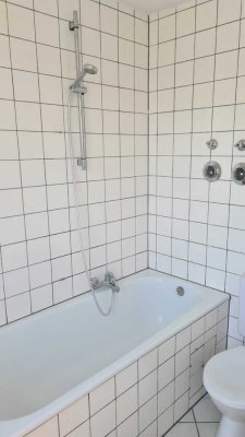 TOP! Modernisierte Appartmentwohnung - mit neuer Pantryküche