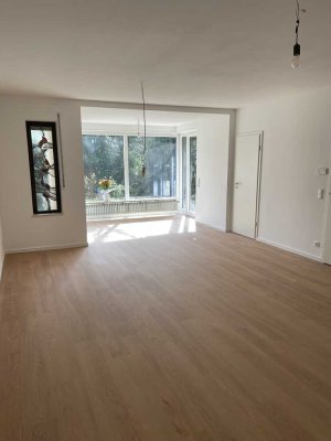 Helle, sanierte 3,5-Zimmer-Wohnung mit Garten, Loggia & Garage in Trier-Trimmelter Hof – Nähe Uni