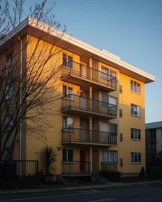 Provisionsfrei: Vermietete 5-Zimmer-Eigentumswohnung mit Balkon