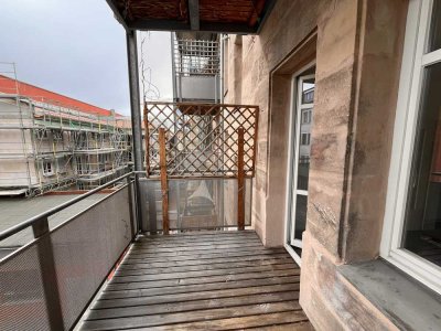 Wohnung mit zwei Zimmern und Balkon am Stadtpark
