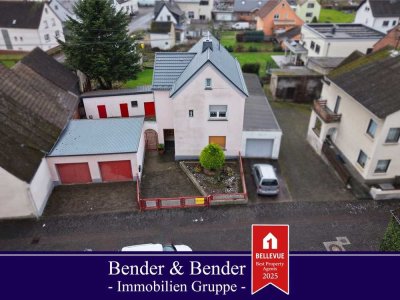 Gepflegtes Einfamilienhaus mit Doppelgarage und großem Grundstück in Hundsangen!