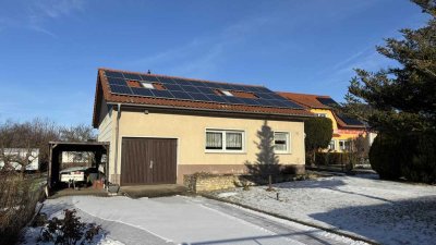 Gepflegter Bungalow mit Potenzial