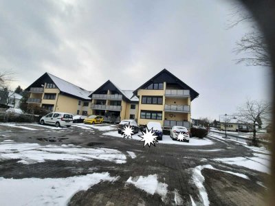 Provisionsfrei! Modernisierte 3 Zimmer Wohnung mit Balkon  in Altenstadt