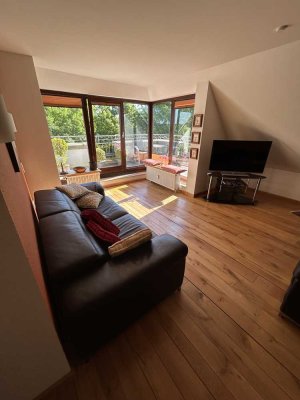 Direkt an der Uniklinik: top ausgestattete möblierte 120 qm Wohnung mit Dachterrasse plus 2 Balkonen