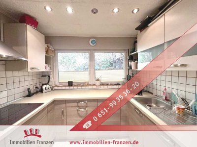 Riveris: EFH mit Einlieger-Apartment, separatem Garten & Doppelgarage!