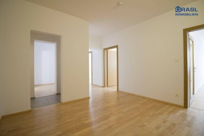 Schwaz: Geräumige 3 Zi. Wohnung im Stadtzentrum