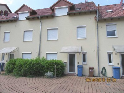 Geräumiges, gepflegtes 5-Zimmer-Reihenhaus mit EBK in Landstuhl