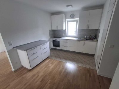 Stilvoll modernisiert: Vier-Zimmer-Wohnung in Sülz