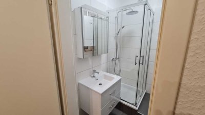 Sanierte 2-Zimmer-Wohnung in idyllischer Lage in Hannover Südstadt