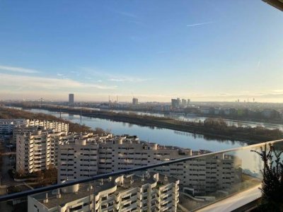 Exklusives Wohnen im Danube Flats Turm mit Panoramablick über Wien (Pool, Wellness, Fitness)