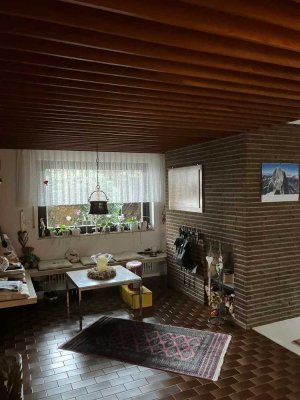 Helle 4 1/2 Zi-Whng. mit Terrasse und offenem Kamin  in bester Lage in Stuttgart-Wangen
