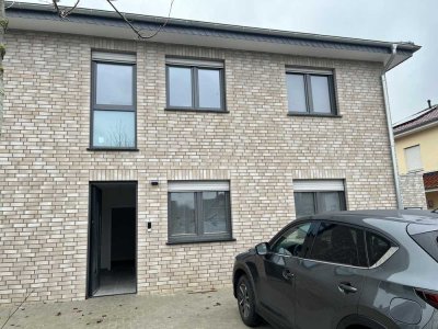 Großzügige 4-Zimmer-Wohnung mit Garten & 2 Stellplätzen – ideal für Familien