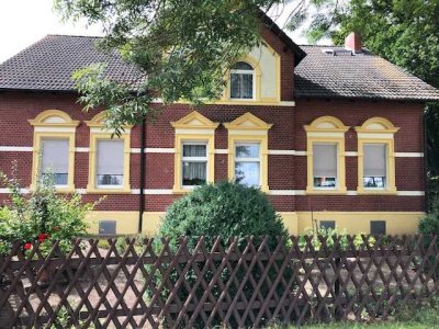 Geräumiges 9 - Zimmer Einfamilienhaus mit großem Grundstück, Stallgebäude & Nebengelass zu verkaufen