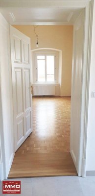 ALTBAULIEBHABER! TRAUMHAFTER STILALTBAU NÄHE DREIFALTIGKEITSPLATZ