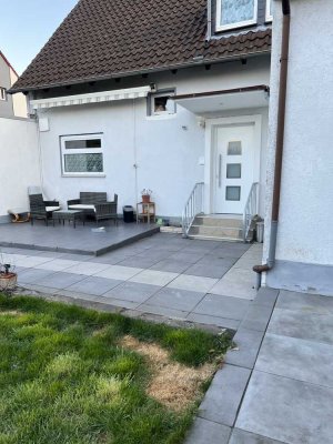 Modernisiertes Einfamilienhaus mit 4,5 Zimmern in Hannover-Groß-Buchholz