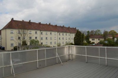 ... 3,5-Zimmer-Whg 1.OG mit ca. 30m² Dachterrasse und Einbauküche in zentraler Lage Straubing ...