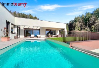 Design trifft Luxus – Penthouse mit einzigartigem Panorama &amp; Infinitypool