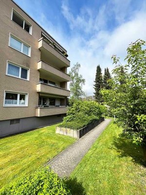 Großzügiges Apartment mit offener Wohnküche und Balkon im Herzen von Bonn-Oberkassel!