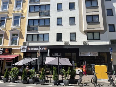 Schöne, geräumige zwei Zimmer Wohnung in Oederweg, Frankfurt am Main, Nordend-West