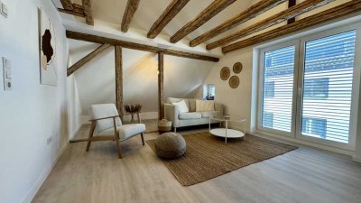 Stilvolle 1,5-Zimmer-Maisonette-Wohnung mit geh. Innenausstattung
